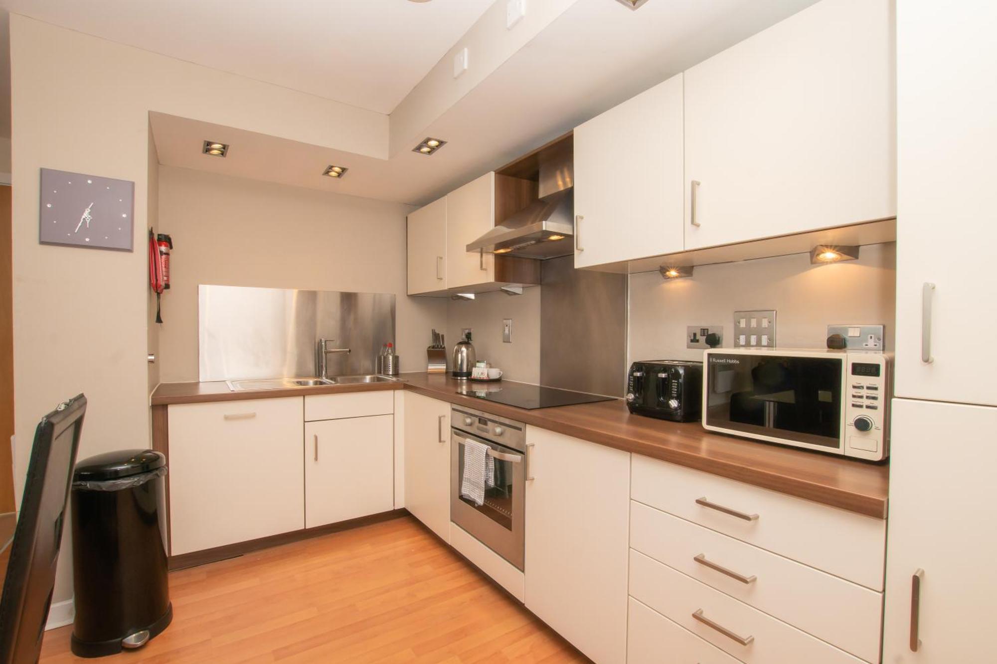 Blue Harbour Apartments เอดินบะระ ภายนอก รูปภาพ