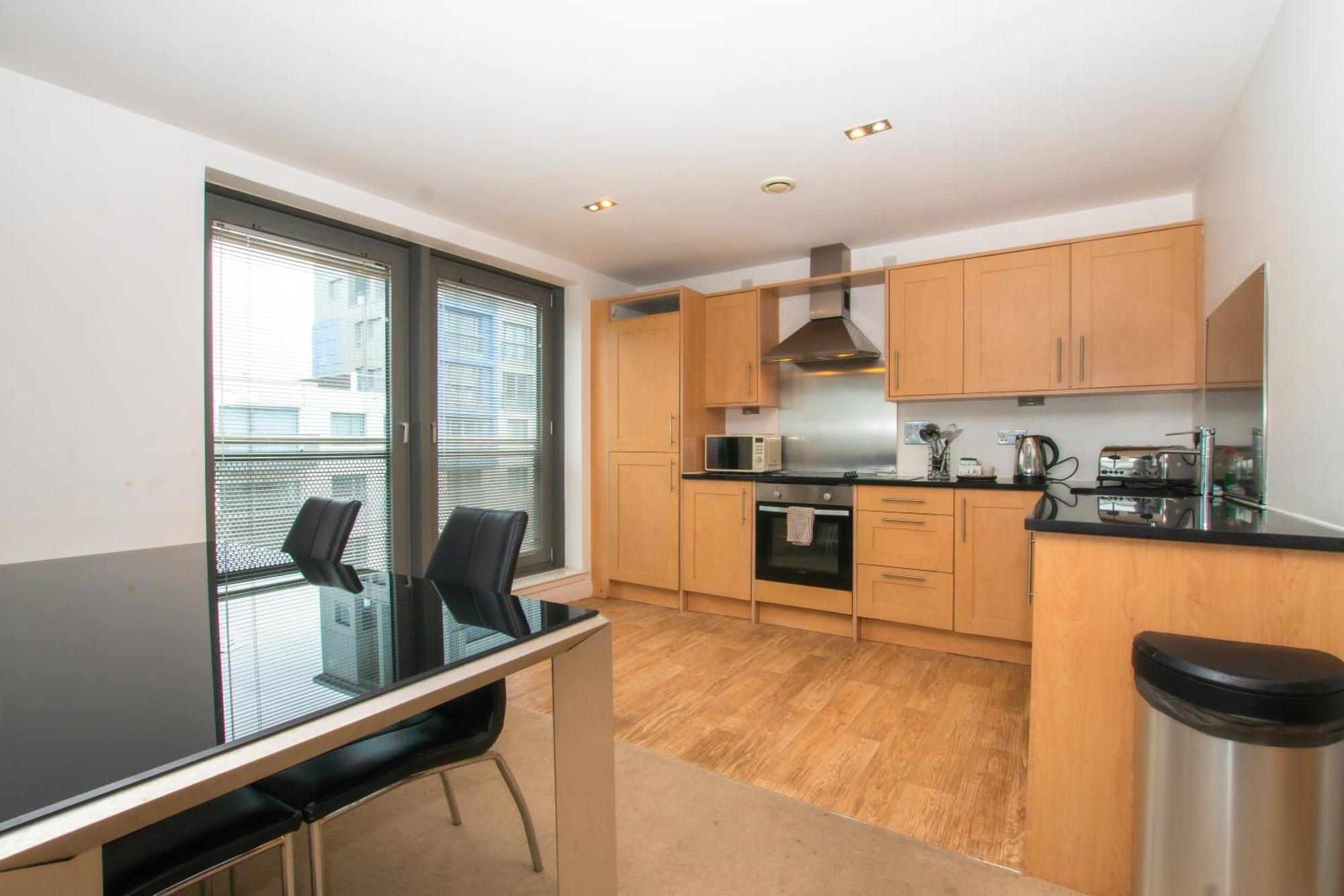 Blue Harbour Apartments เอดินบะระ ภายนอก รูปภาพ
